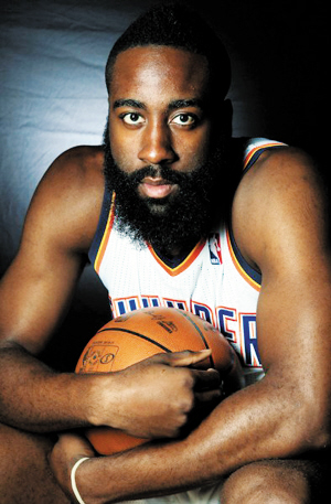 网前扑球没有扑到咋办？加拿大女将灵光乍现 不可思议一击秀翻全场