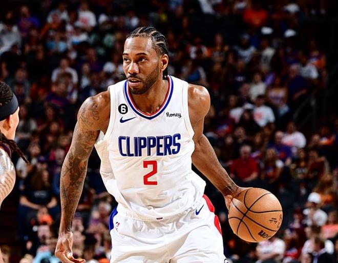 荷甲战报：奥斯汀破门，肖蒂尔建功，兹沃勒2-1海伦芬