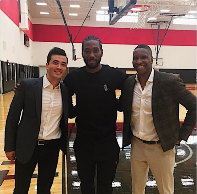 乒乓球混团世界杯决赛后孙颖莎王楚钦王曼昱徐瑛彬答记者问