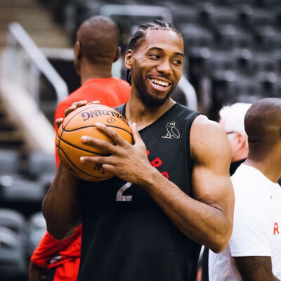 别争了，库里的罚球不会给的