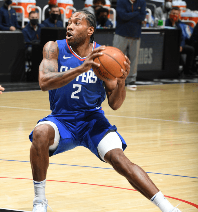 皇马本泽马关键进球助力胜利